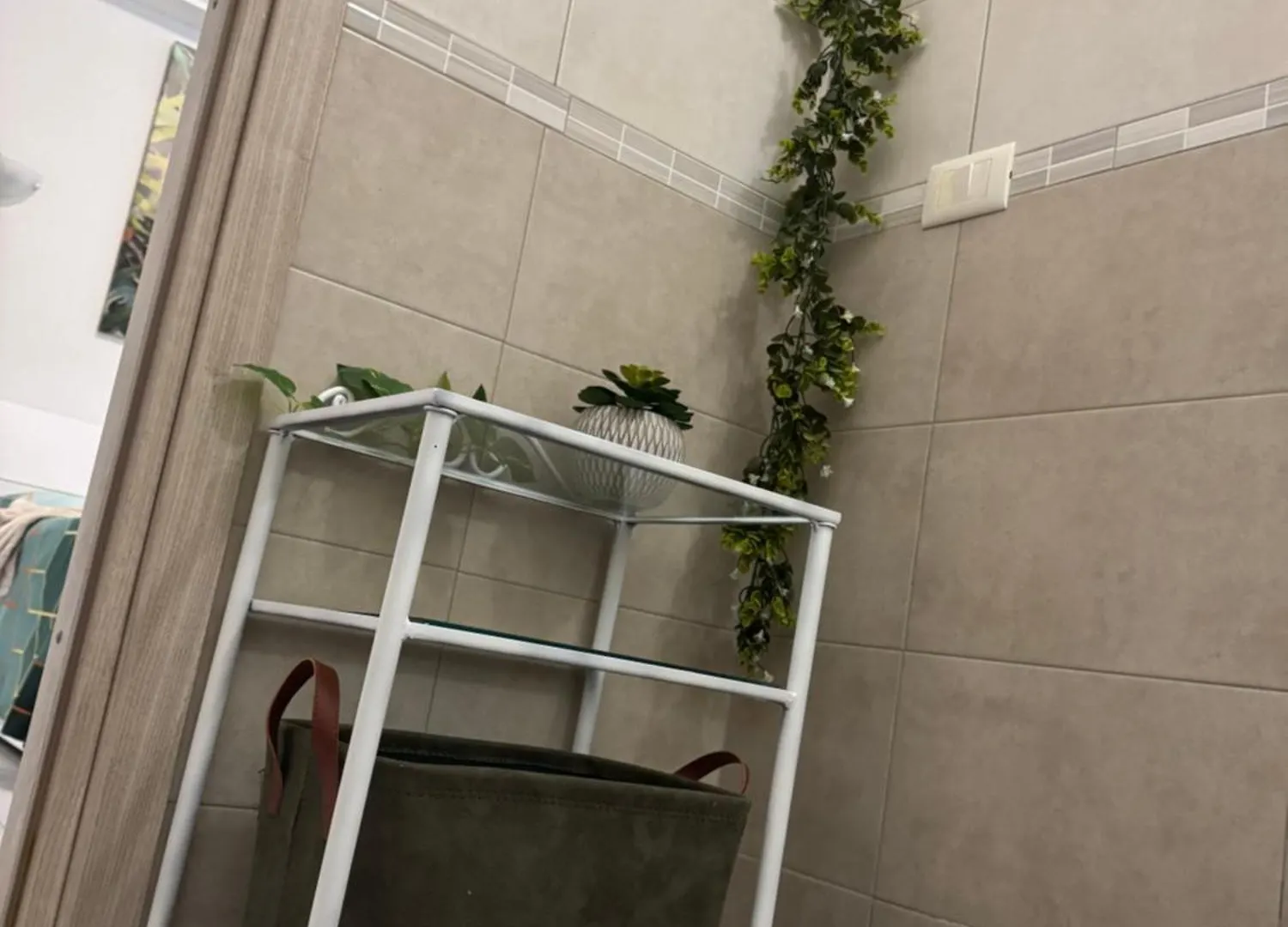 Maison21 ليريسي 0*,